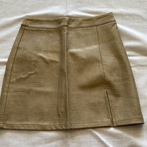 NWT pleather skirt small